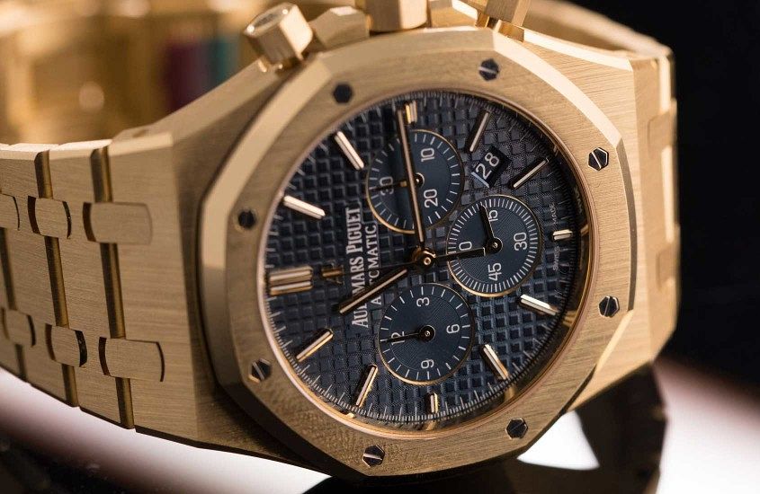 Audemars-piguet-royal-oak-chronograph-yellow-gold